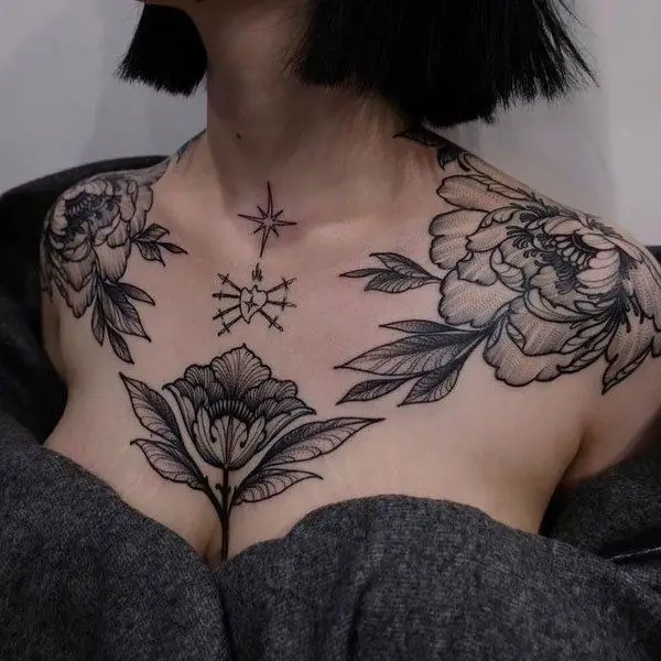 Hình xăm trước ngực cho nữ - Tạo điểm nhấn quyến rũ cho phái đẹp 17