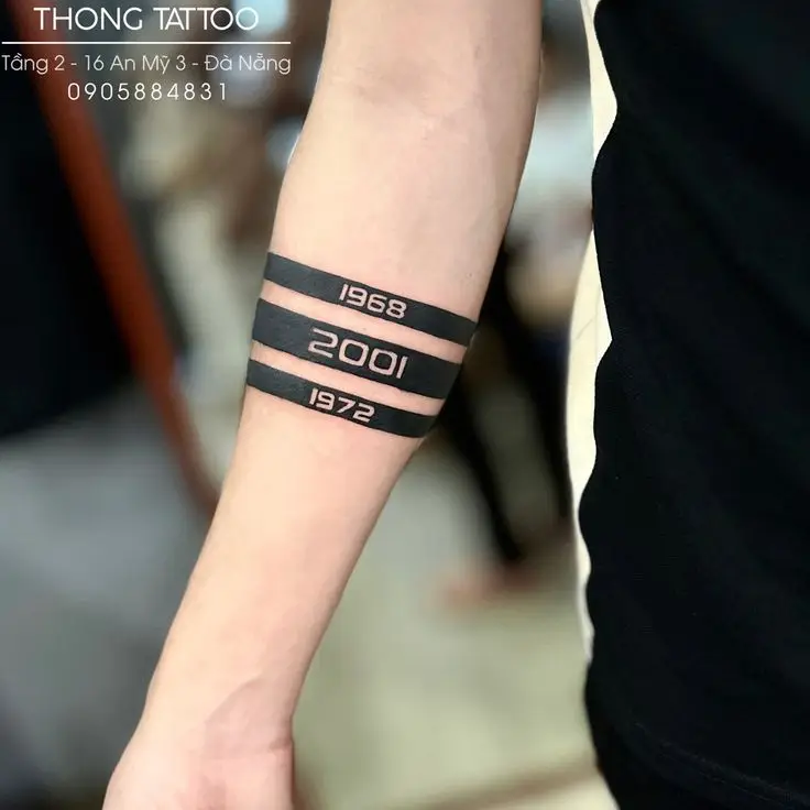 Hình xăm vòng cổ chân - Phong cách nữ tính 70