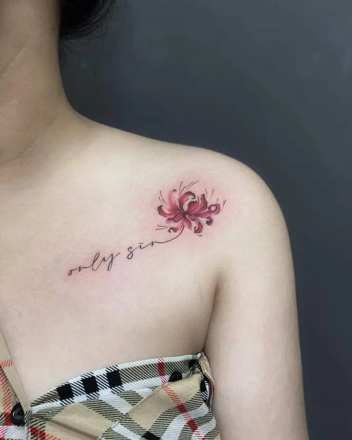 Hình Xăm Xương Quai Xanh: Đẹp và Sang Trọng Qua Các Mẫu Hình Ảnh 59