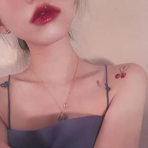 Hình Xăm Xương Quai Xanh Nữ Đẹp - 50 Mẫu Hình Xăm Đầy Quyến Rũ 6