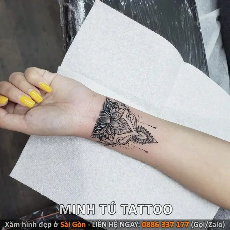 Hình xăm ý nghĩa cho nữ ở tay - Khẳng định phong cách cá nhân 2