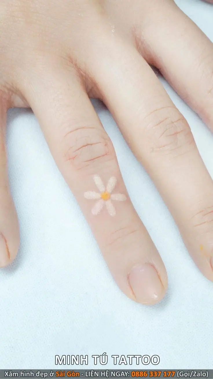 Xăm nhỏ hình xăm mini ở ngón tay: Đẹp tinh tế và cá tính 29