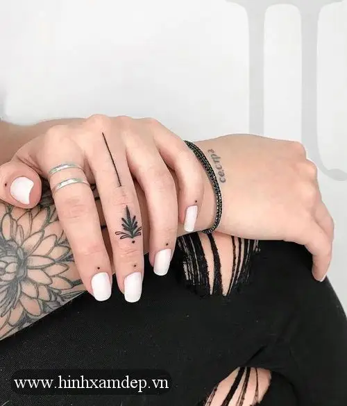 Xăm nhỏ hình xăm mini ở ngón tay: Đẹp tinh tế và cá tính 31